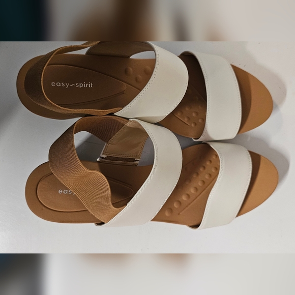 Easy Spirit Shoes - Brand New Easy spirit block heel size 11
